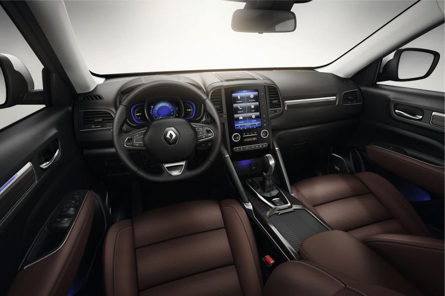 Торпедо Renault Koleos 2016 года  (фото 39 из 69)